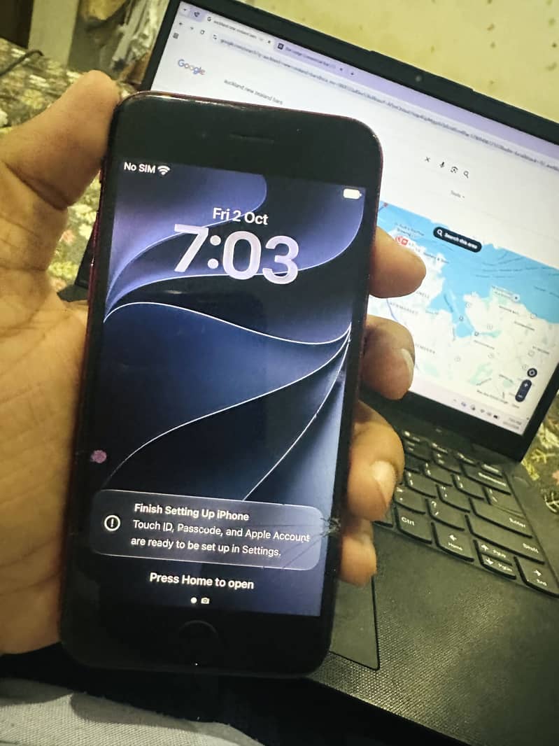 Apple iPhone SE 0