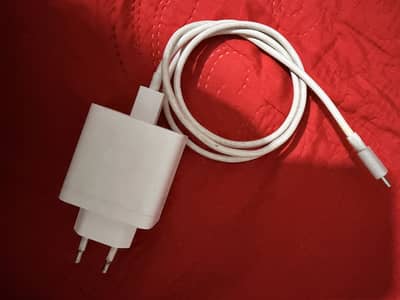 Oppo Renu 15 pro 80w CHARGER