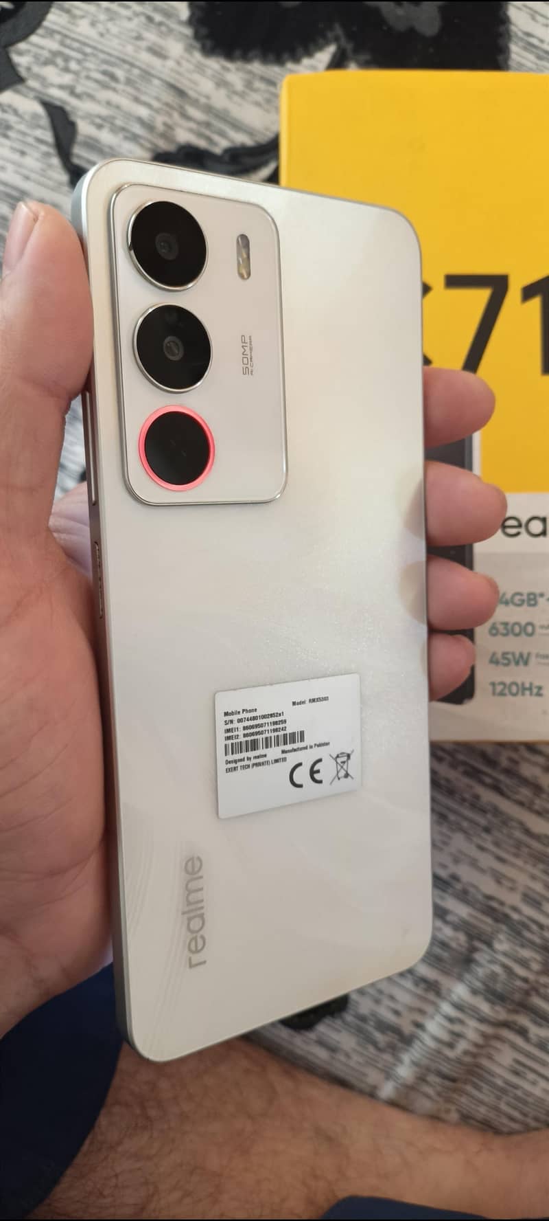 Realme C71 3