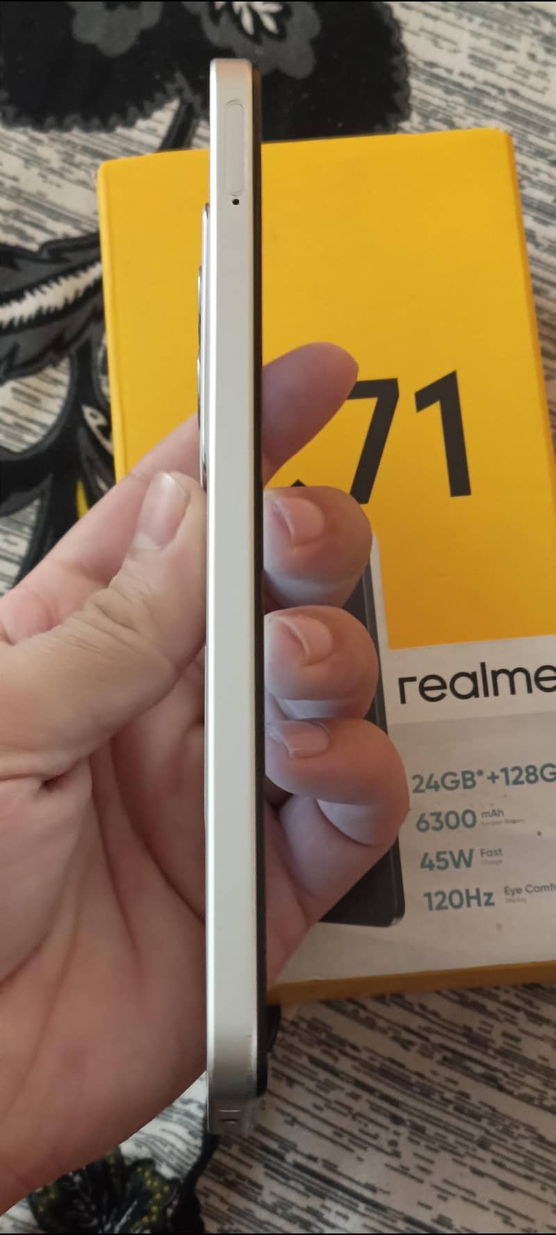 Realme C71 7