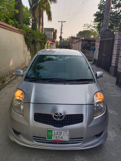 Toyota Vitz 2007/11
