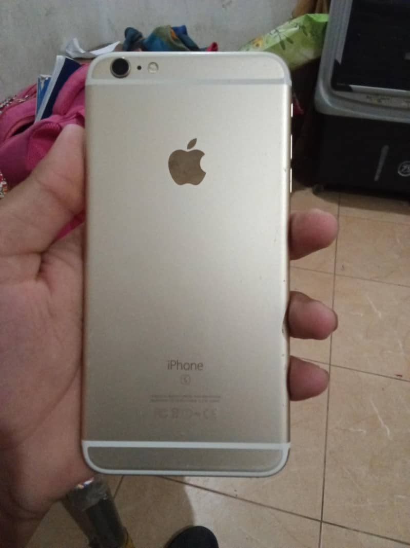 Apple iPhone 6S Plus 0