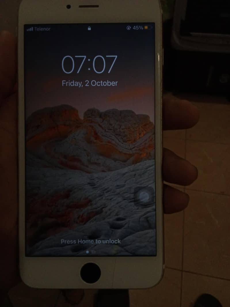 Apple iPhone 6S Plus 1