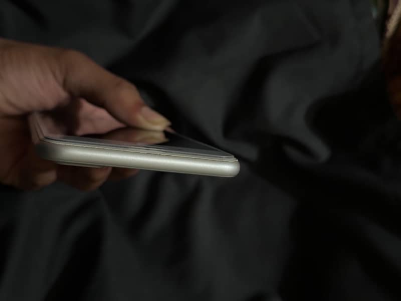 Apple iPhone 7 Plus 3