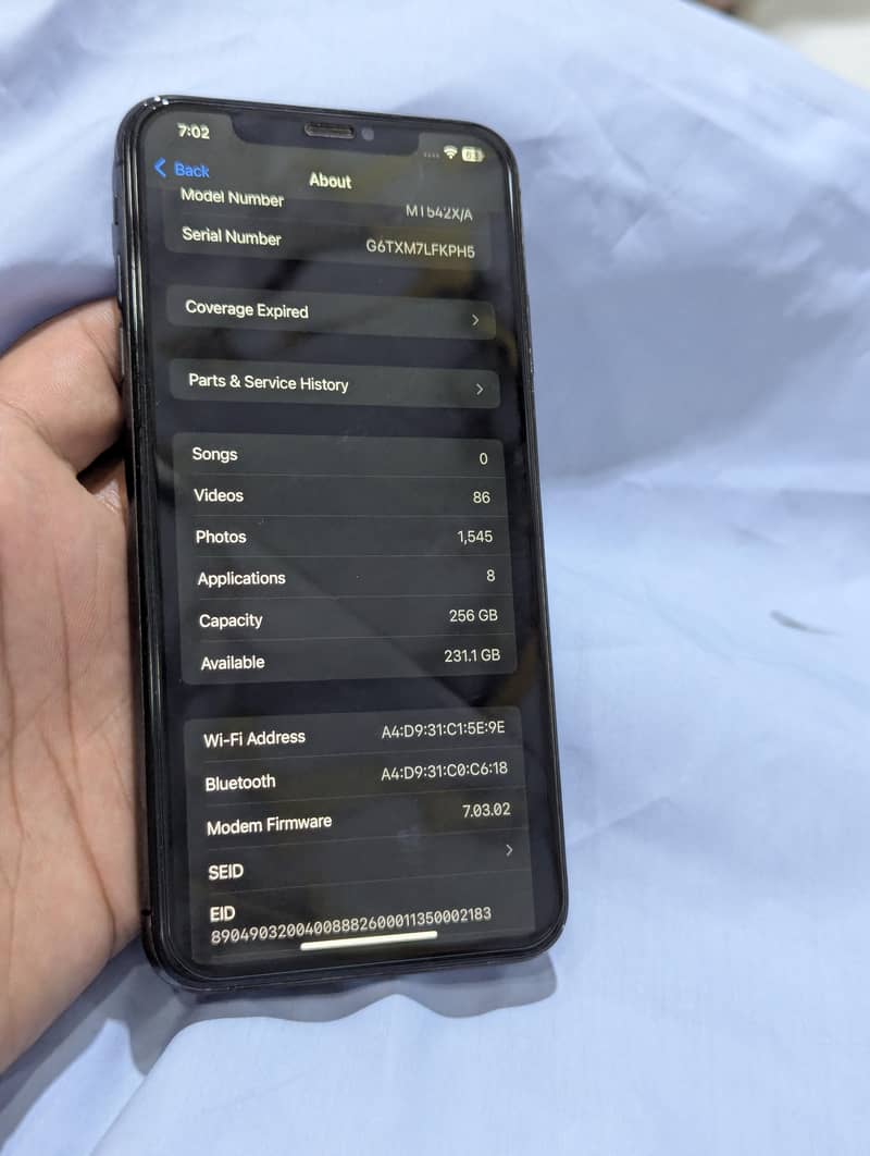 Apple iPhone XS Max 3