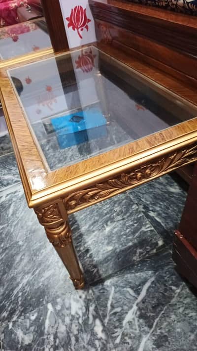1.5by 2.5ft table brand new condition