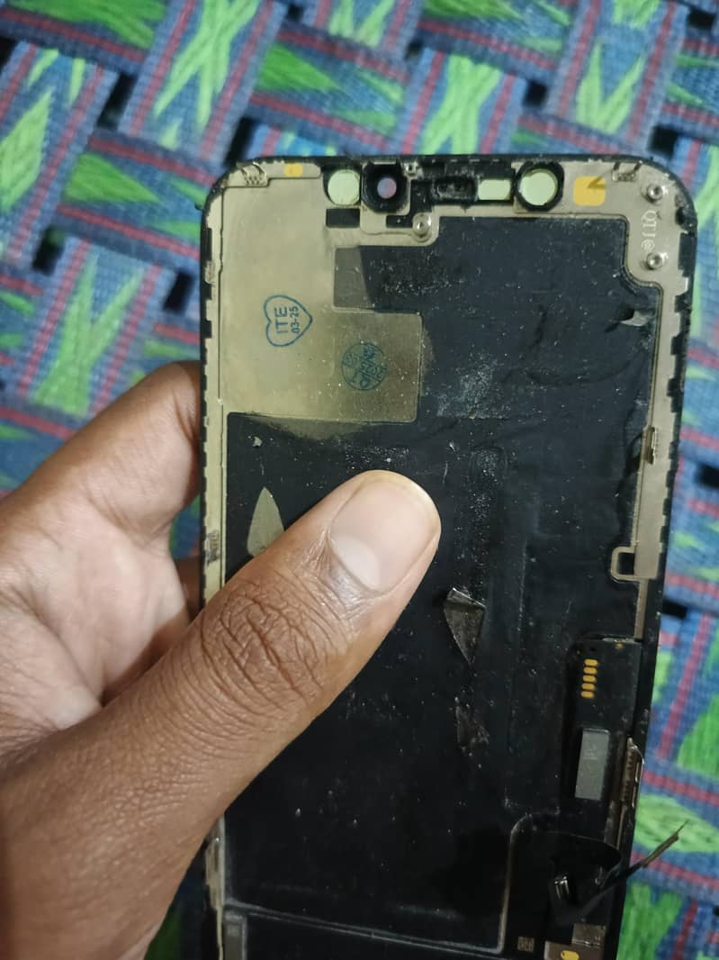 Apple iPhone 12 Pro 3