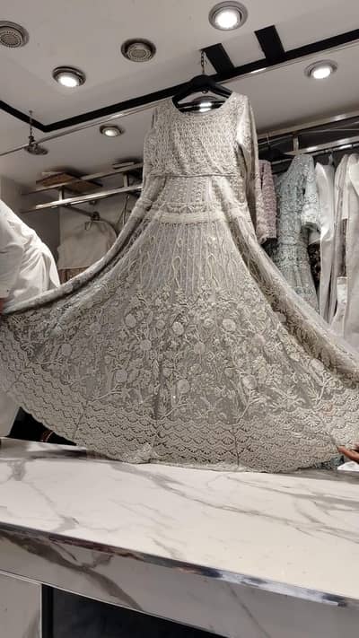 Maksi bridal