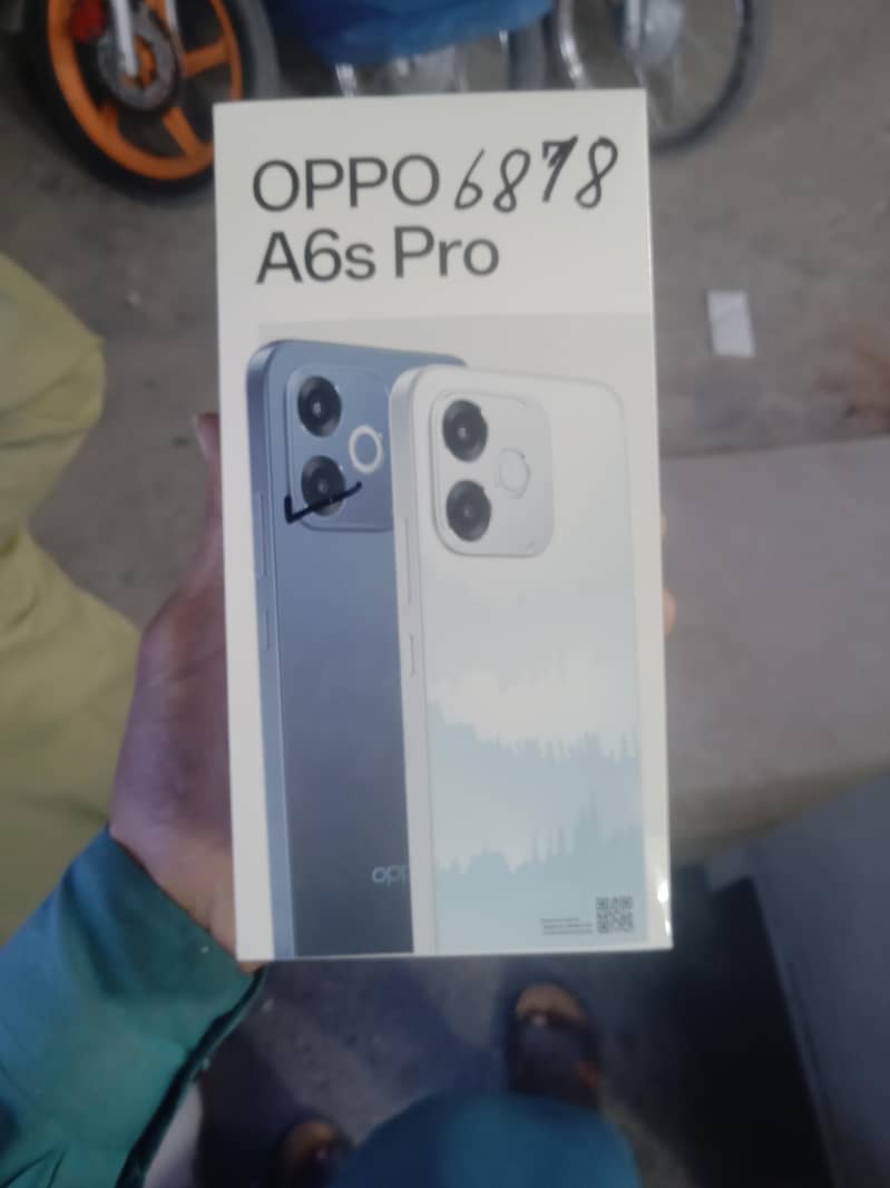 oppo a6s pro 4