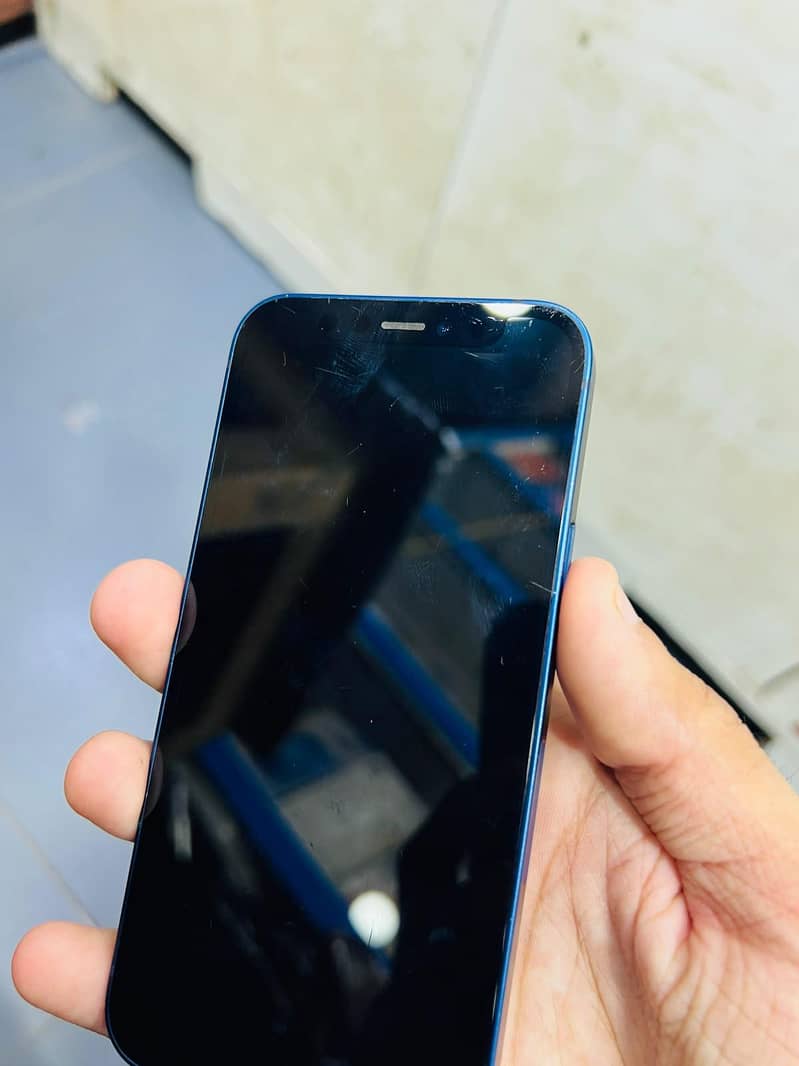Apple iPhone 12 mini 2