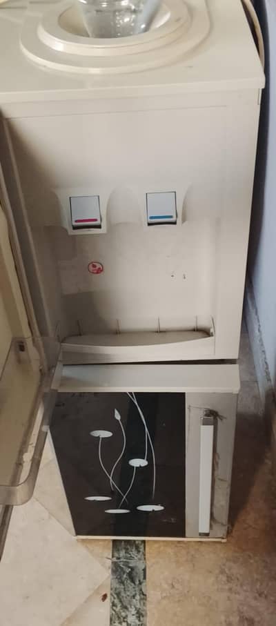 water dispenser