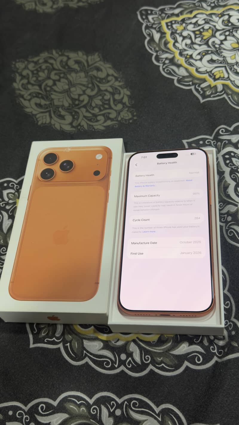 Apple iPhone 17 Pro Max 2