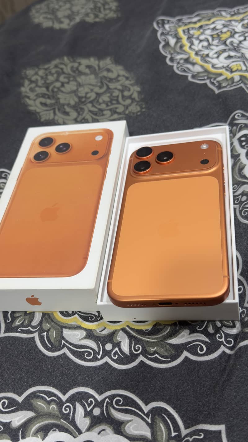 Apple iPhone 17 Pro Max 0