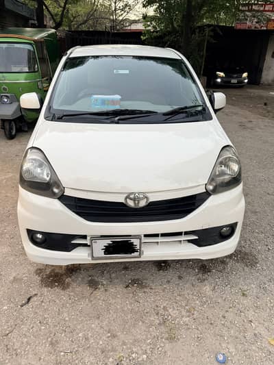Toyota Pixis Epoch 2012