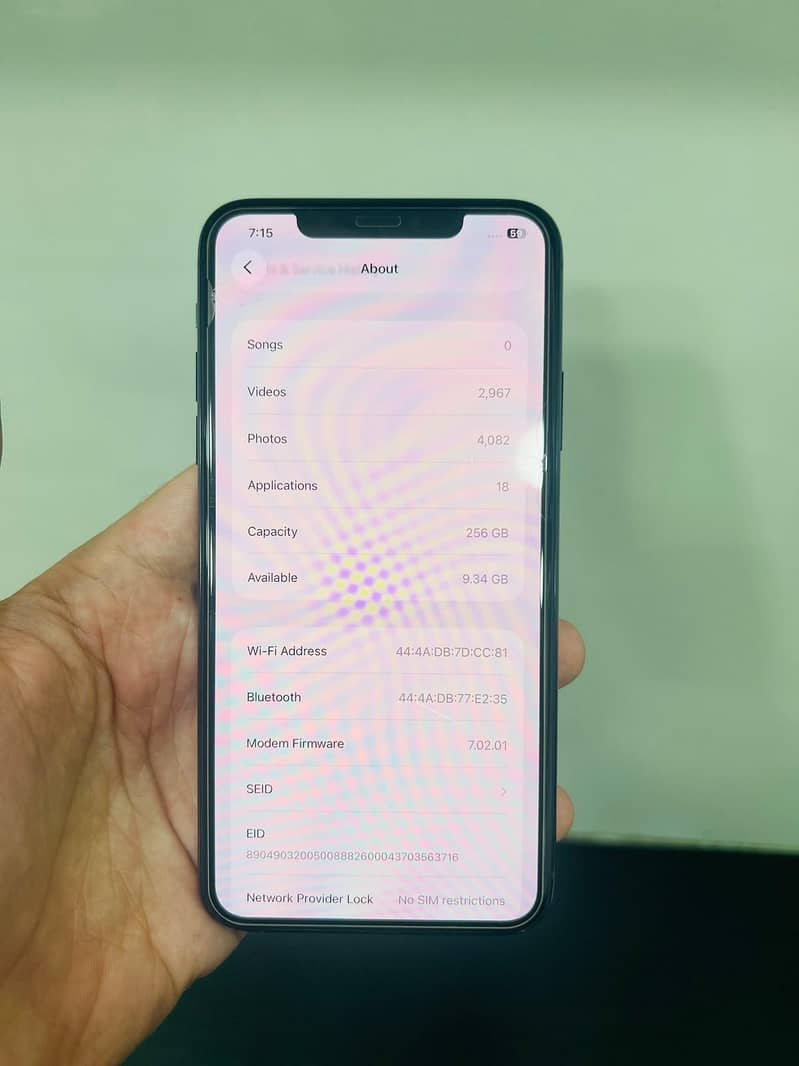 Apple iPhone 11 Pro Max 7