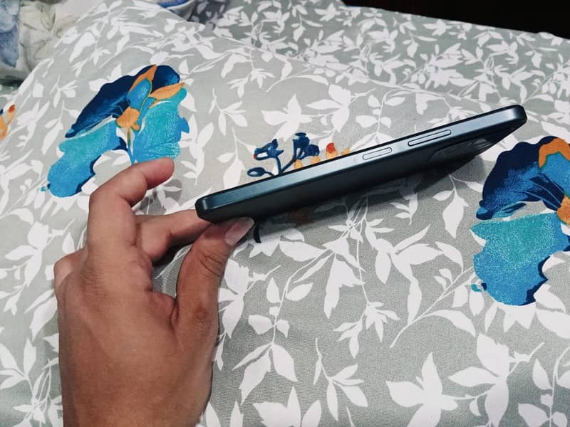OPPO A6 9