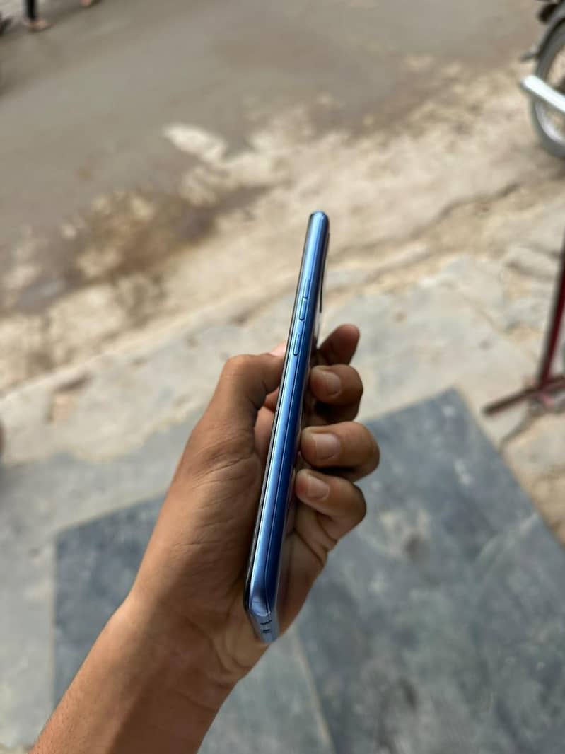 Tecno Pova 4