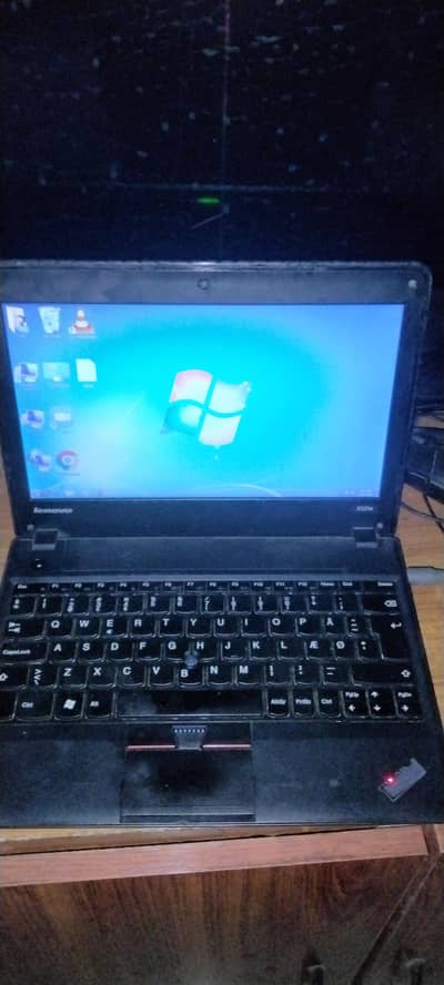 Lenovo x131e