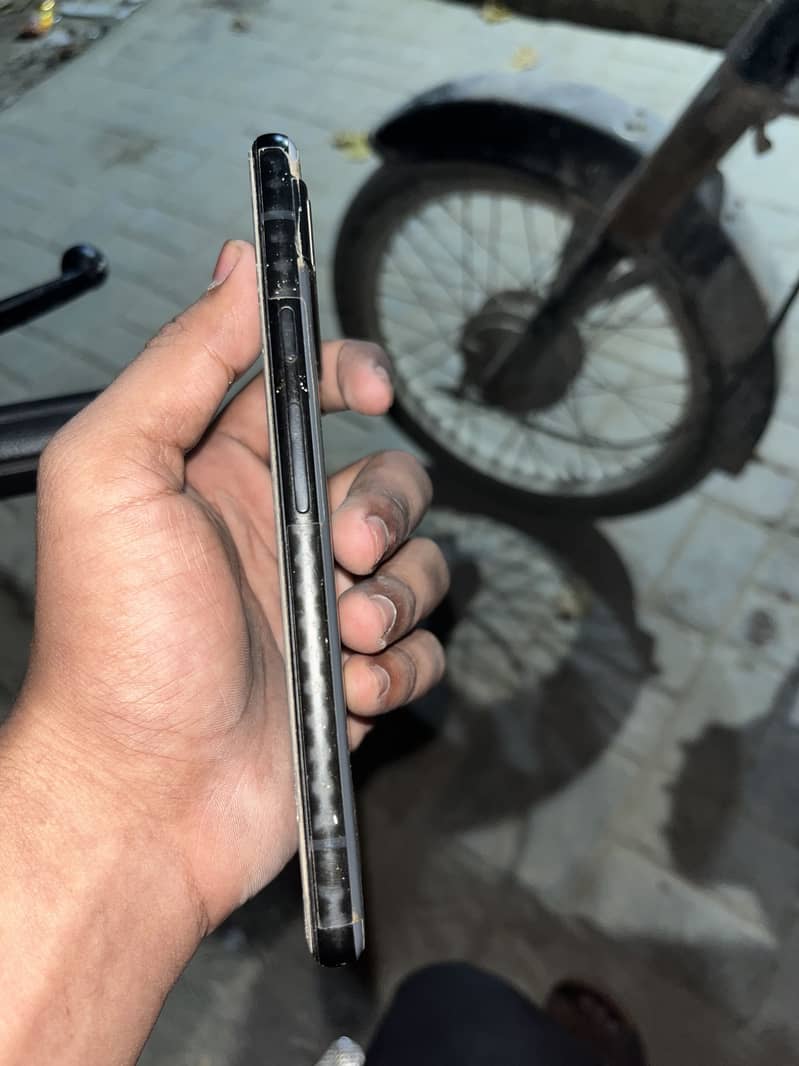 Google Pixel 6a 4