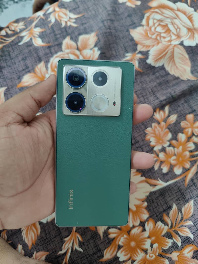 Infinix Note 40 1