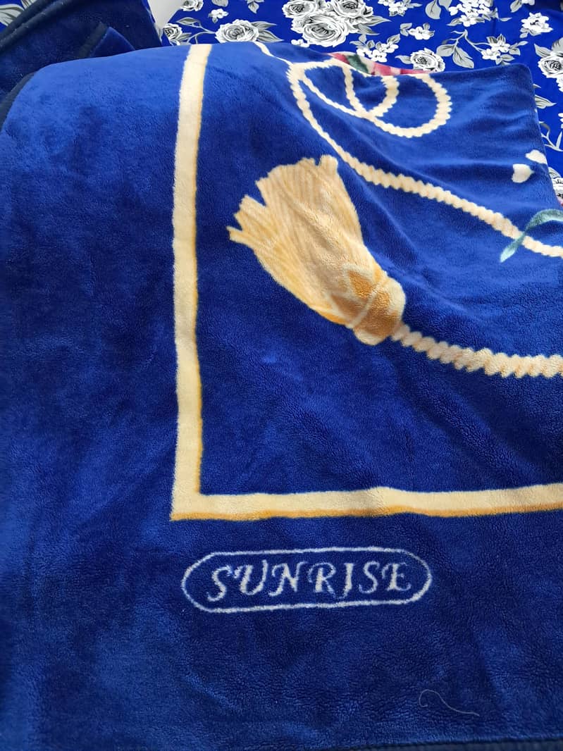 double bed blanket 0