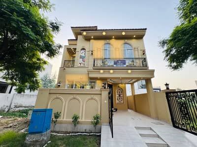 Luxurious 5 Marla Lavish Brand New Bungalow On Top Location For Rent Phase 9 Town DHA Lahore