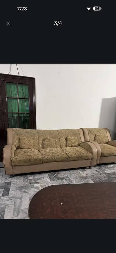 used sofa hy