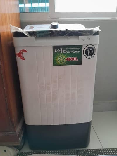 used hair and dawlance washing machine and spinner