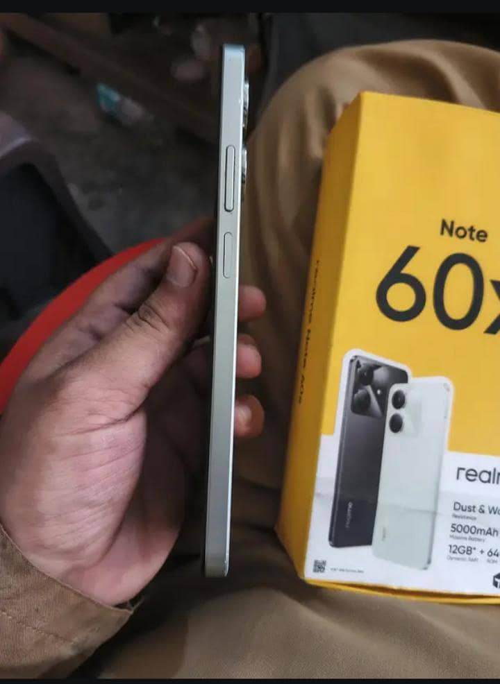 Realme Note 60x 2