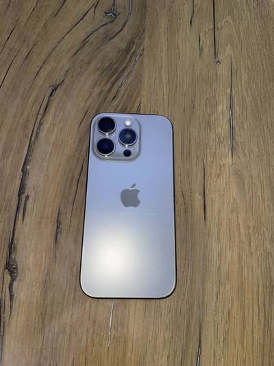 Apple iPhone 16 Pro