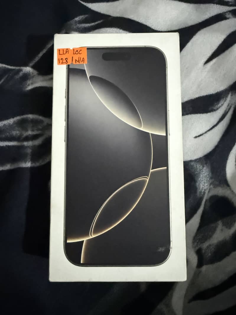 Apple iPhone 16 Pro 6
