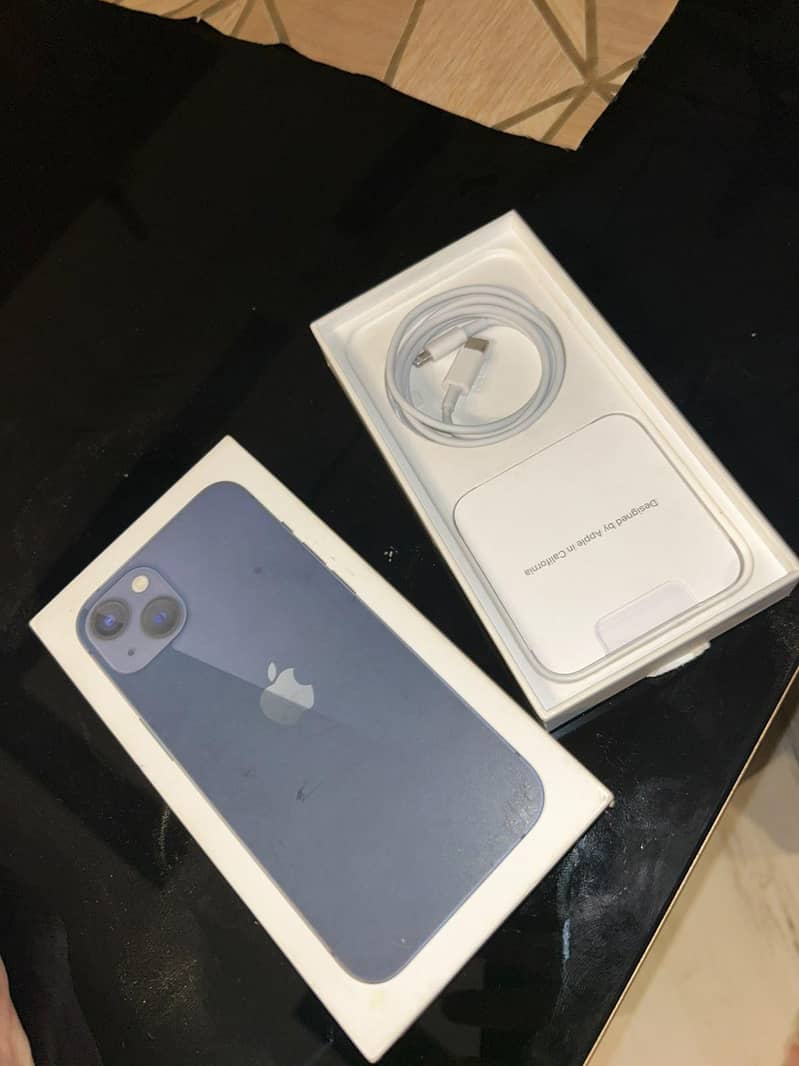 Apple iPhone 13 2