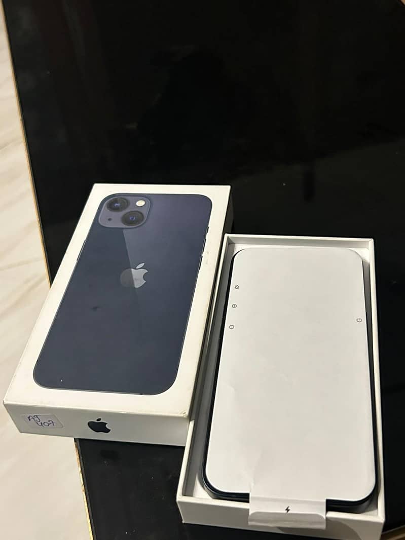 Apple iPhone 13 4