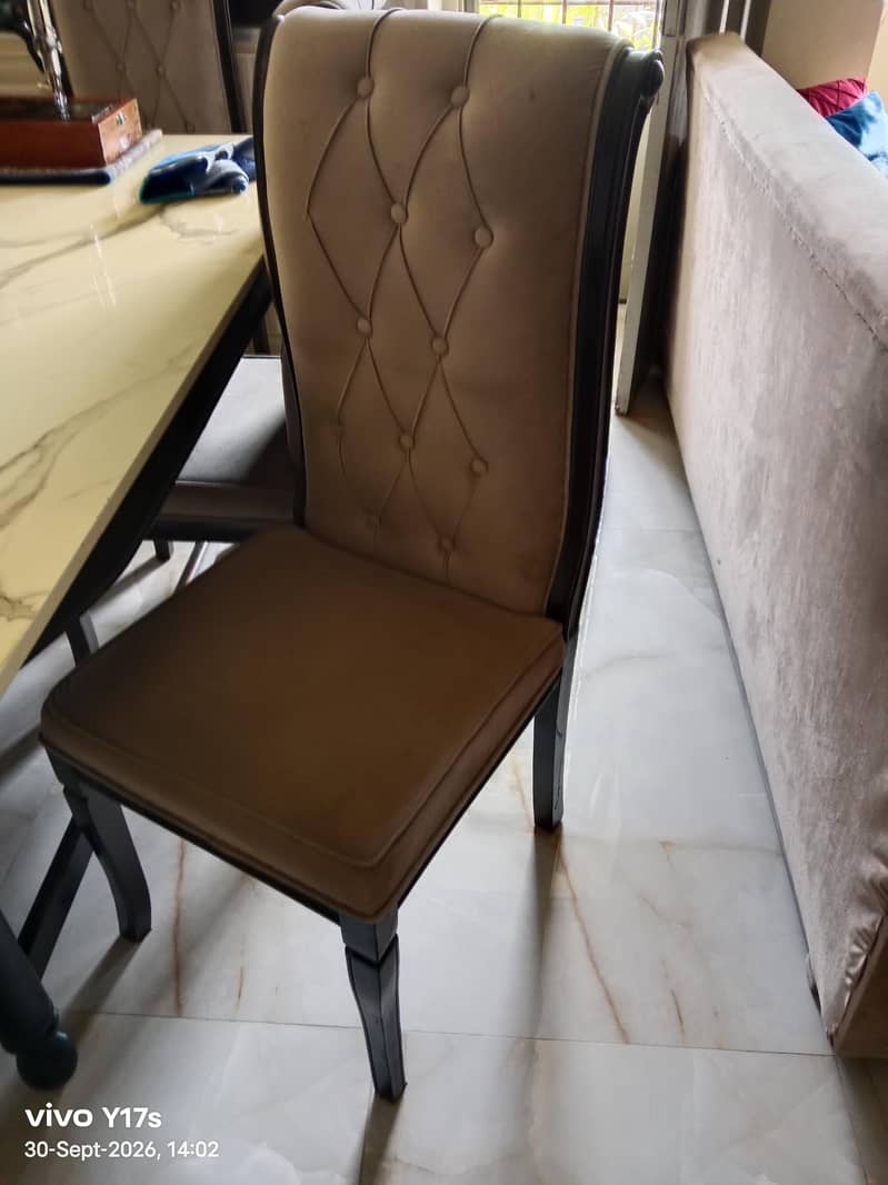 dining chairs 0