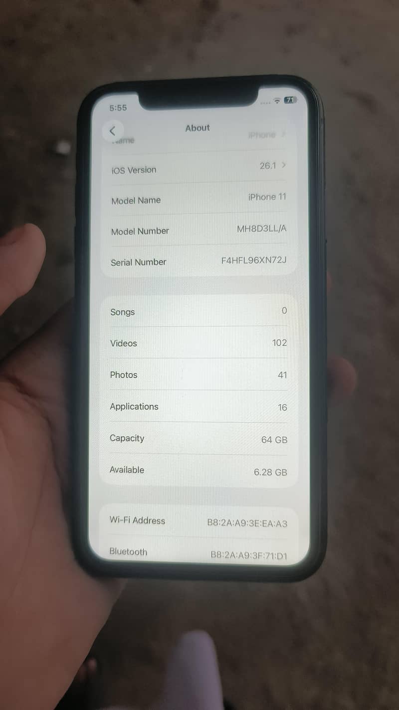 Apple iPhone 11 5