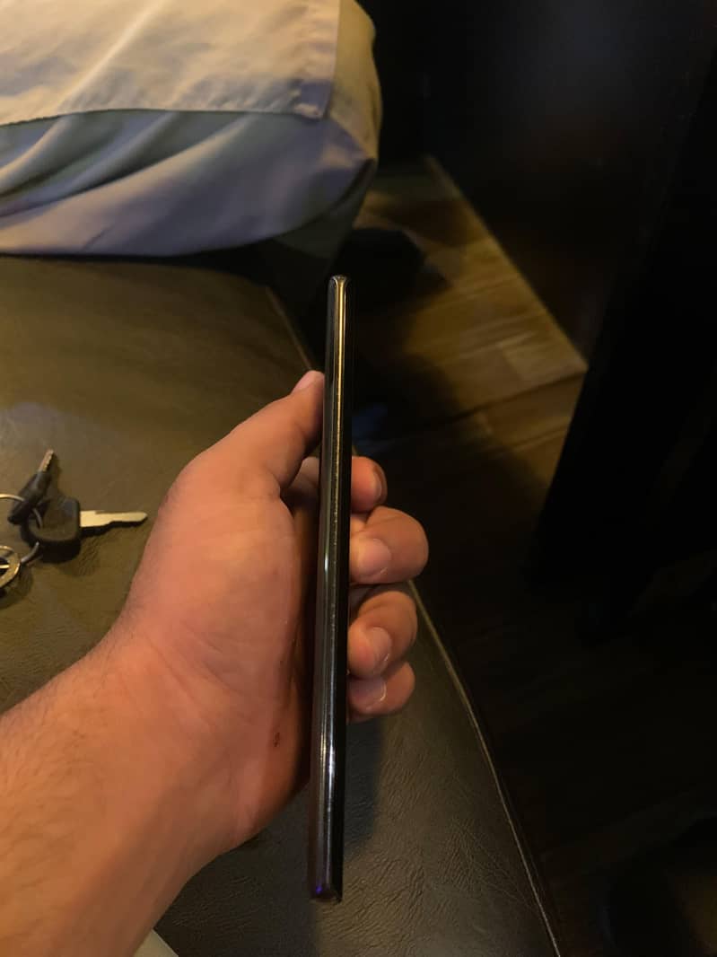 honor 70 ( 10/10 ) 4