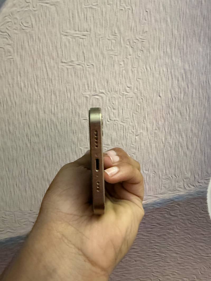 Apple iPhone 12 Pro 2