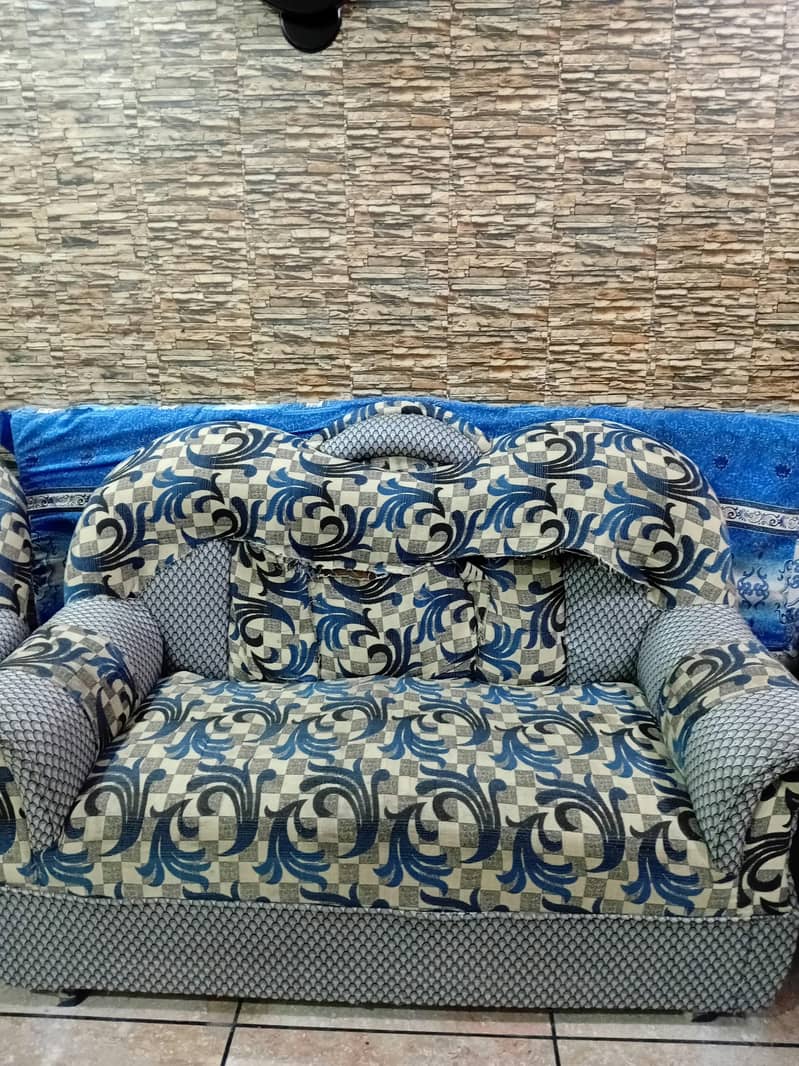 5 seater sofa 3
