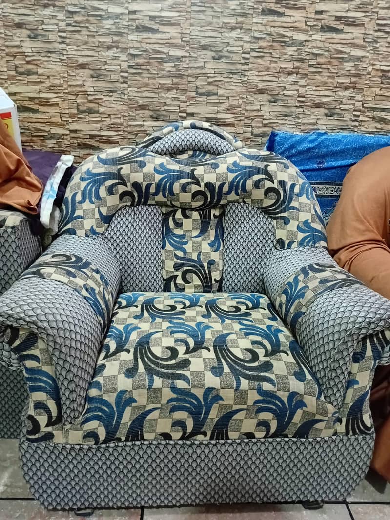 5 seater sofa 4