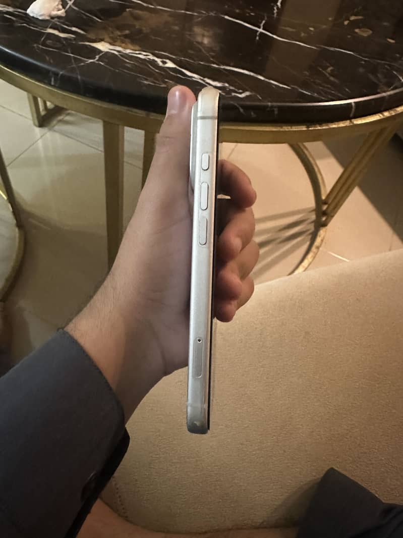 Apple iPhone 17 Pro 10