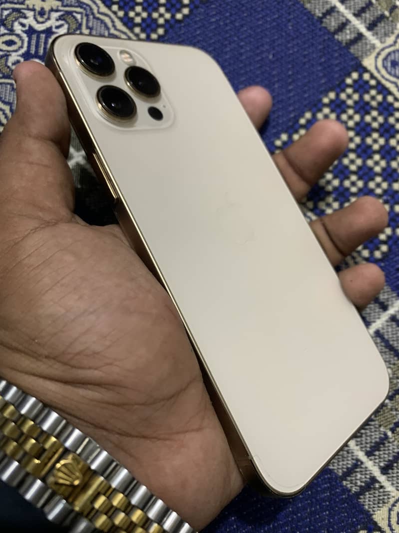 Apple iPhone 12 Pro Max 0
