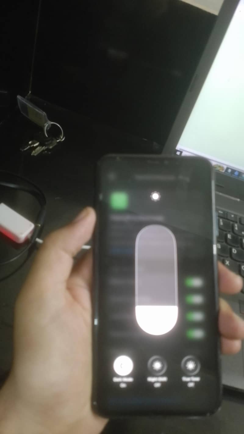 Apple iPhone 11 Pro Max 4