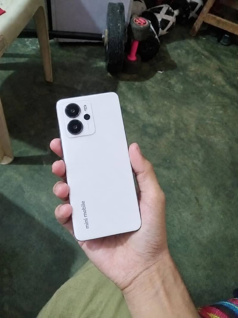 Xiaomi 12 Mini 0