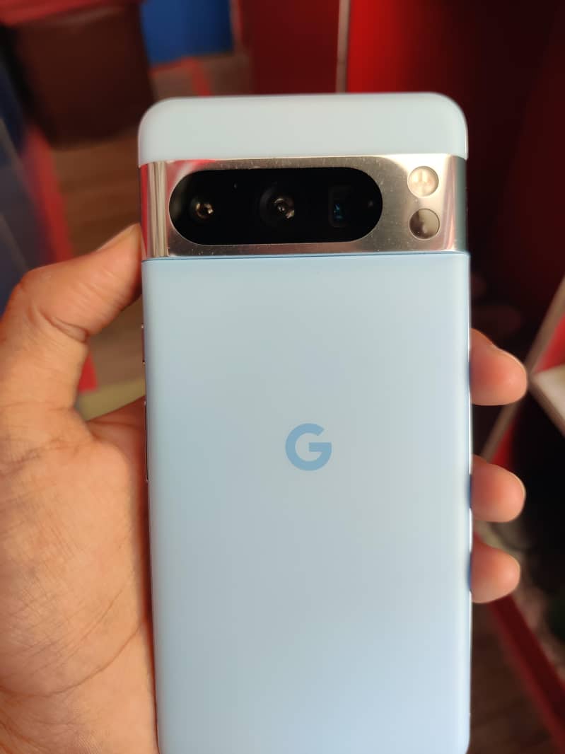 Google Pixel 8 Pro 3