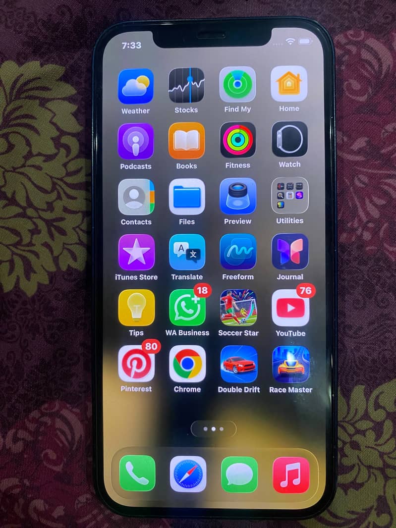 Apple iPhone 12 5