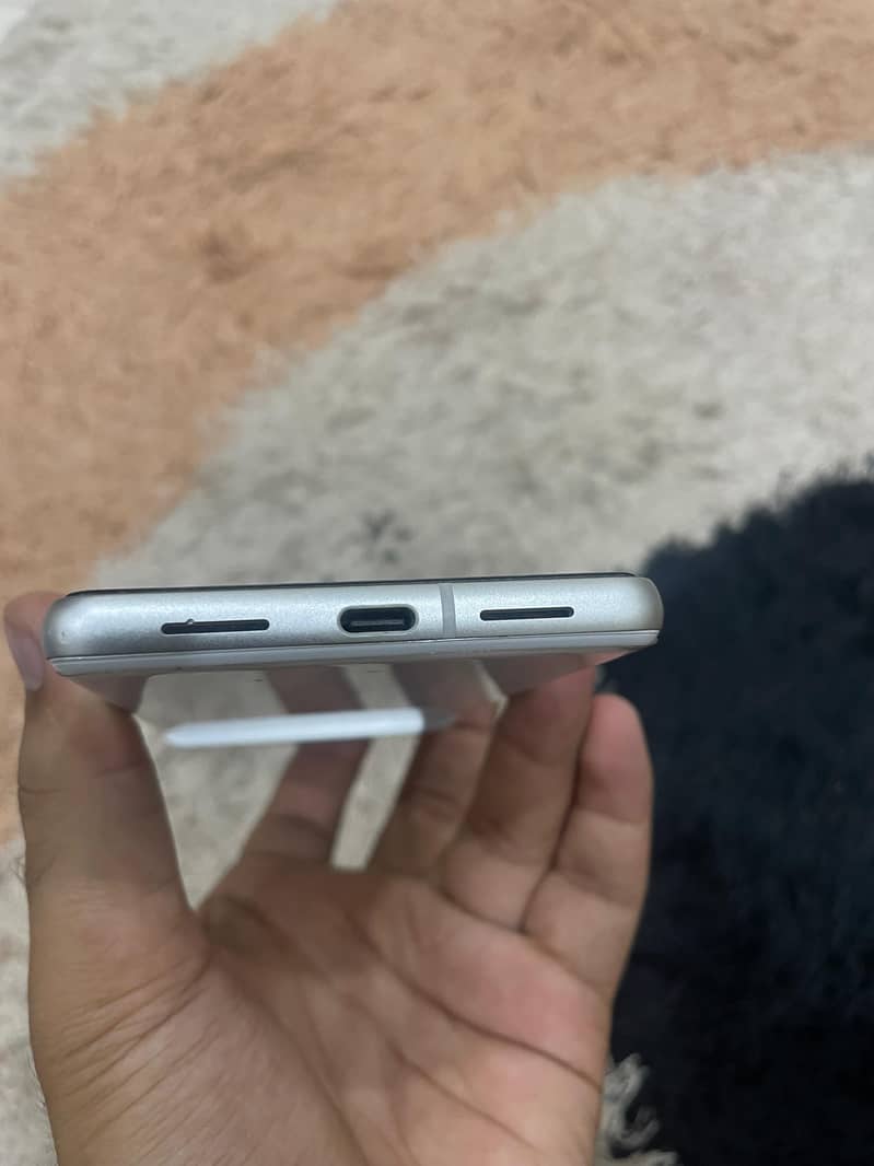 Google Pixel 7 2