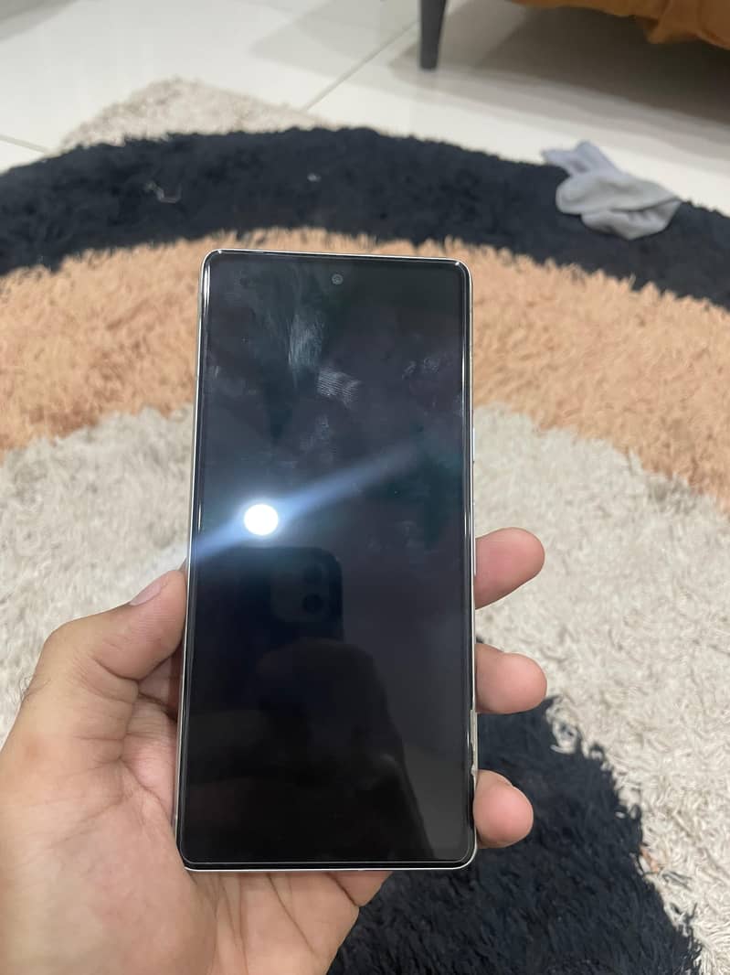 Google Pixel 7 3