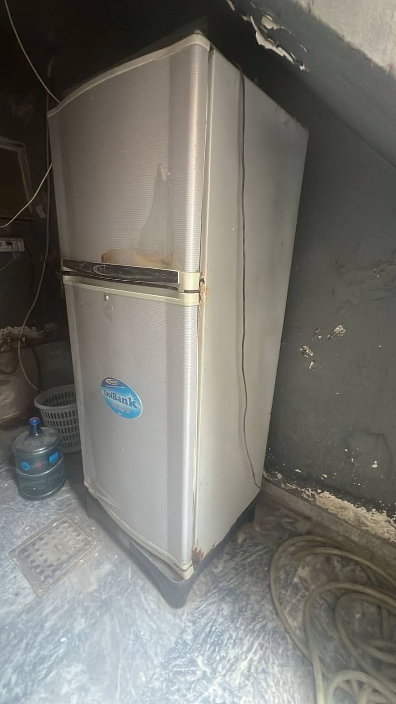 Fridge 0