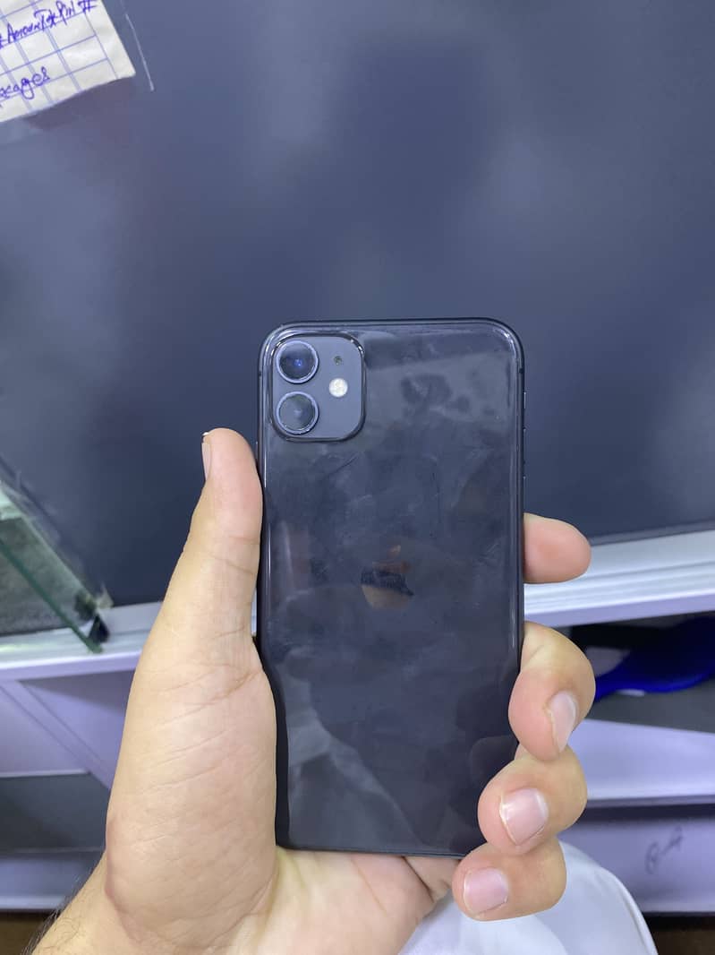 Apple iPhone 11 0