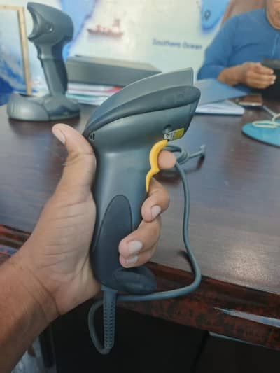 Motorola Symbol DS6707 2D Barcode & QR Scanner with Cable